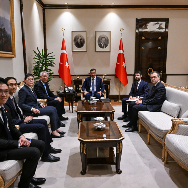 Cumhurbaşkanı Yardımcısı Yılmaz, Singapur Ulusal Güvenlik Bakanı Chee Hean'...