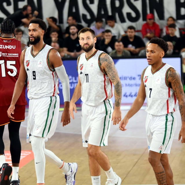 Karşıyaka'ya potada hayati can suyu