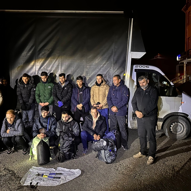 Tekirdağ'da 28 düzensiz göçmen yakalandı
