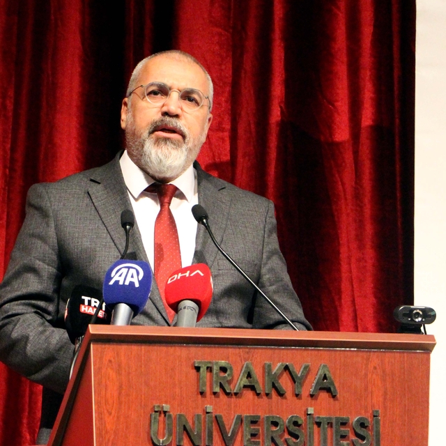 Edirne'de, Balkanlar'da Alevilik ve Bektaşilik Sempozyumu