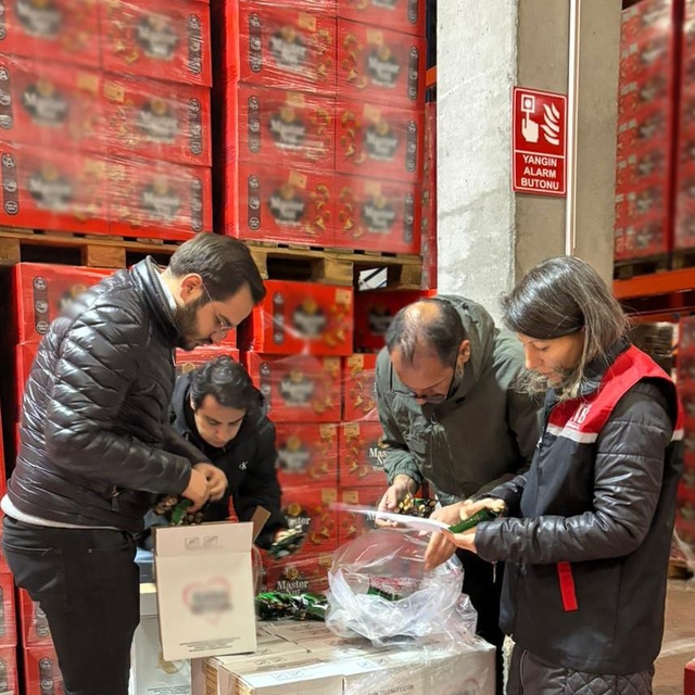Eskişehir'de İl Tarım ve Orman Müdürlüğü ekipleri gıda güvenliği denetimler...
