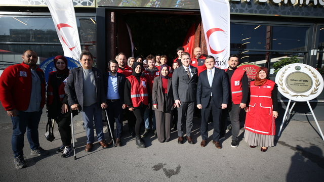 Türk Kızılay Osmangazi Şubesi, Dünya Engelliler Günü öncesi özel bireyler ve aileleriyle buluştu