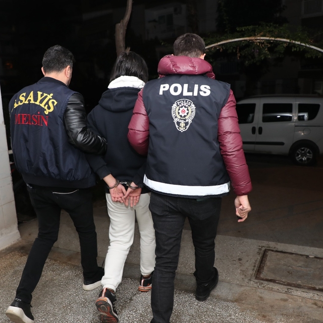 Mersin'de firari 24 hükümlü ve 65 şüpheli yakalandı