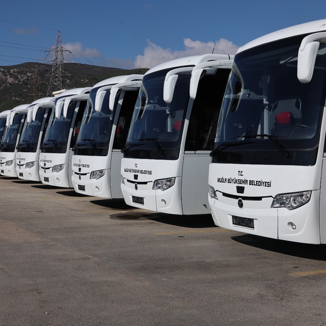 Muğla'da Büyükşehir Belediyesi araç filosunu güçlendiriyor