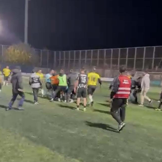 Amatör maçta hakemlere saldırıda kulüp başkanı ve bir futbolcu daha tutukla...