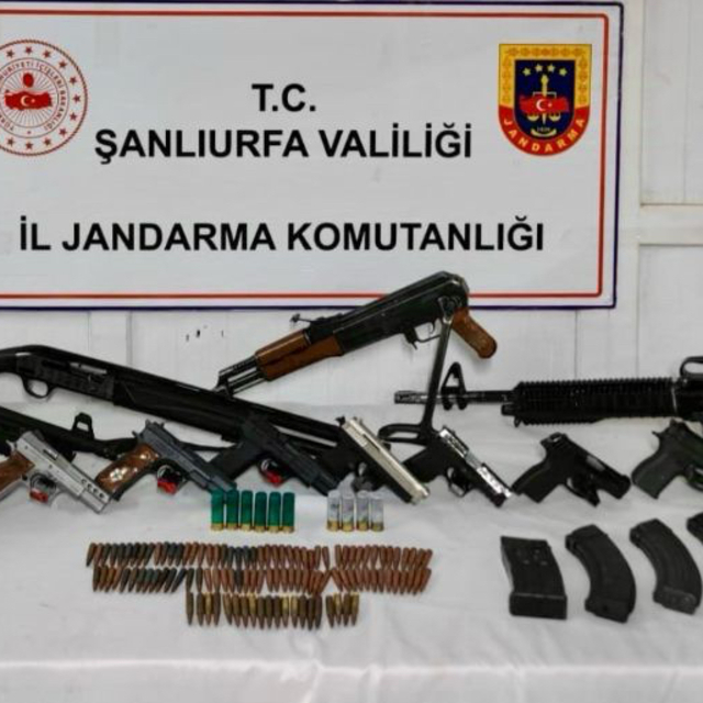 Şanlıurfa'da silah kaçakçılığı operasyonunda 7 zanlı yakalandı