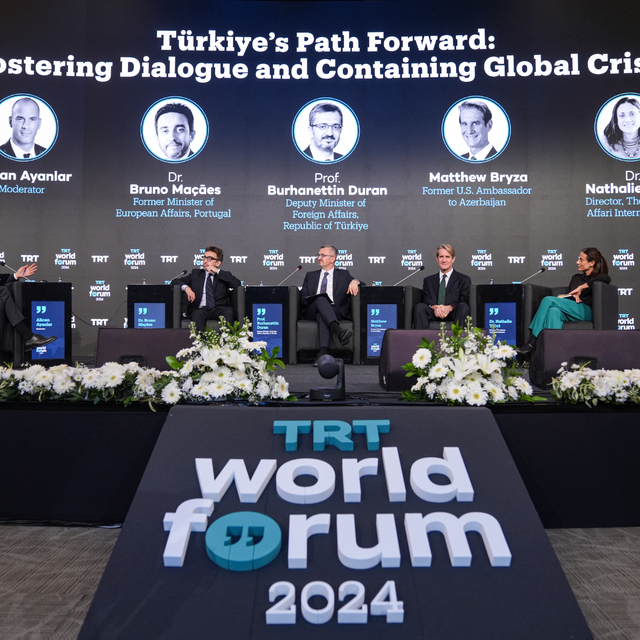 TRT World Forum'da "Türkiye'nin Önündeki Yol" paneli düzenlendi