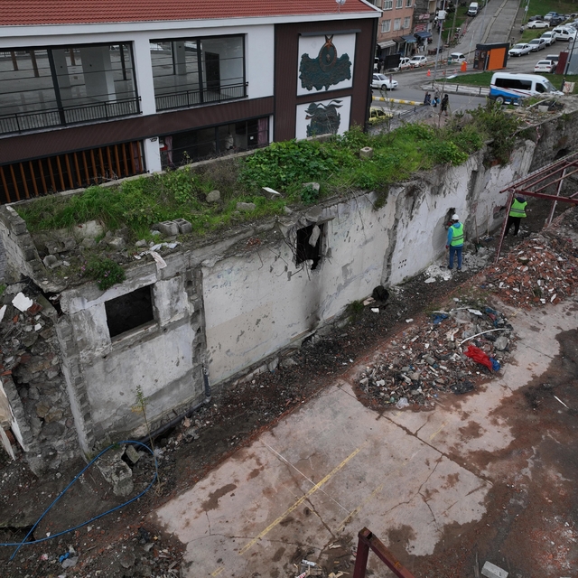Trabzon'da tarihi surda restorasyon başlatıldı