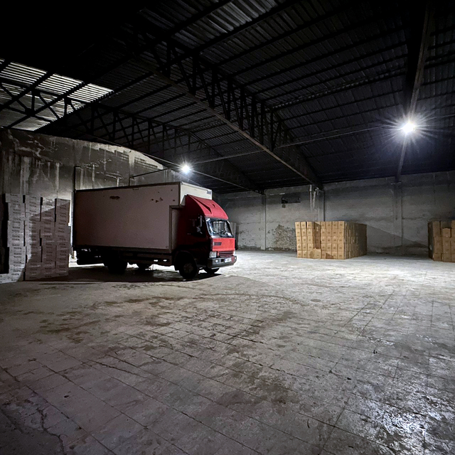 Gümrük kaçağı 24,8 milyon makaron ile 10,5 ton tütün ele geçirildi; 6 gözal...