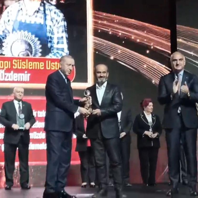 46 yıllık usta 'Yaşayan İnsan Hazineleri' ödülünü aldı