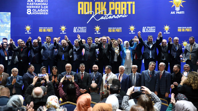 Adalet Bakanı Tunç, AK Parti Kastamonu Merkez İlçe Kongresi'nde konuştu: