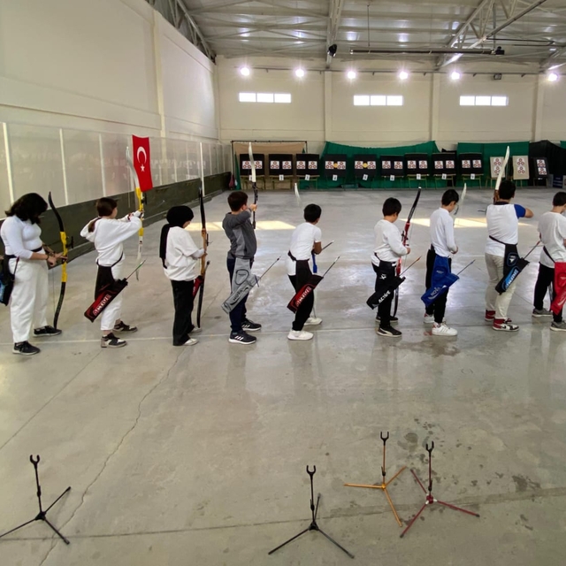 Türkiye Salon Şampiyonası Okçuluk İl Seçmeleri Osmaniye'de yapıldı