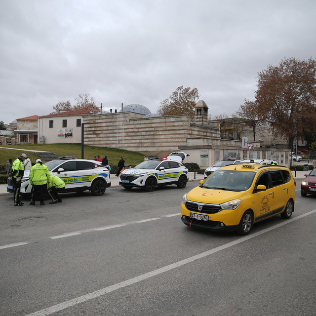Edirne'de zorunlu kış lastiği denetimi yapıldı