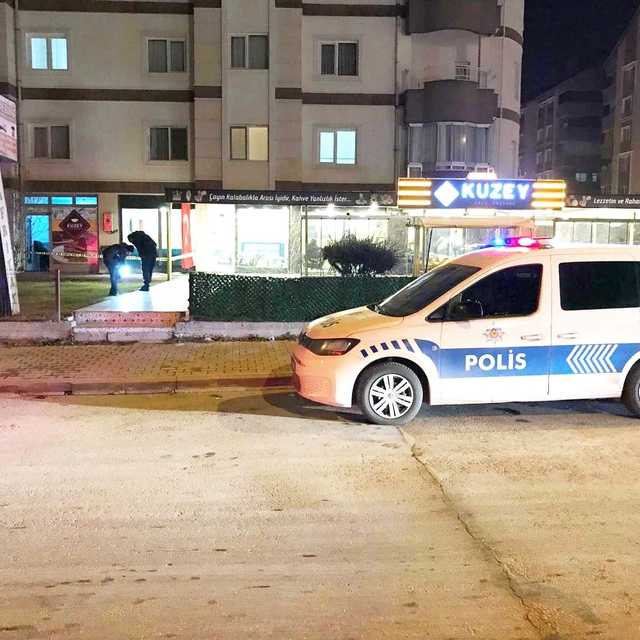 Konya'da silahlı saldırıya uğrayan muhtar bacağından vuruldu