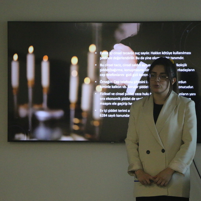 Gaziantep'te üniversite öğrencileri akran eğitimi gerçekleştirdi