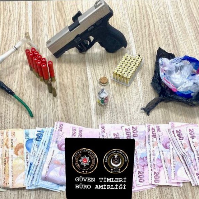 İzmir'deki uyuşturucu operasyonunda 1 şüpheli tutuklandı