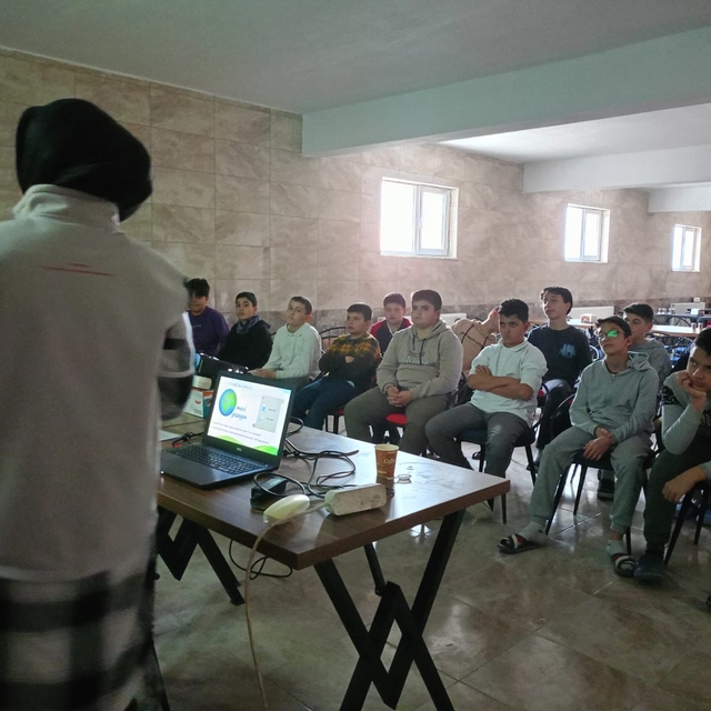 Beyşehir'de Kur'an kursu öğrencilerine bilinçli su kullanımı anlatıldı