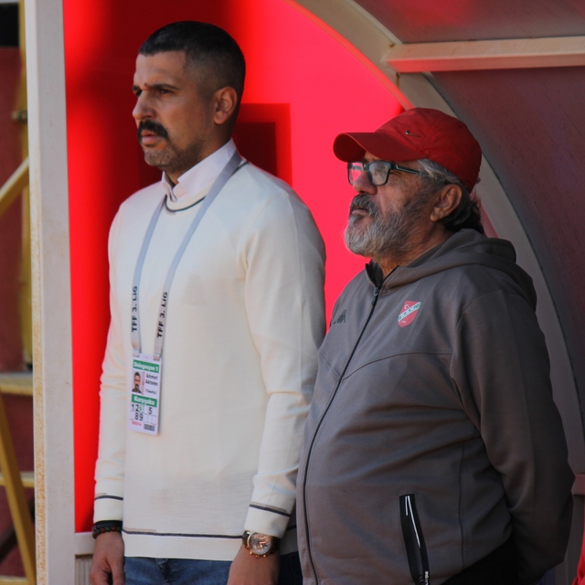 Karşıyaka darmadağın