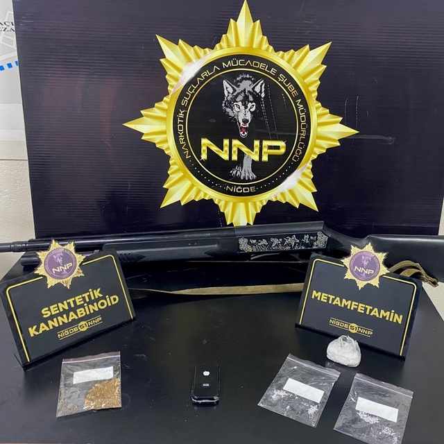 Niğde'de uyuşturucu operasyonlarında yakalanan 4 zanlıdan 1'i tutuklandı