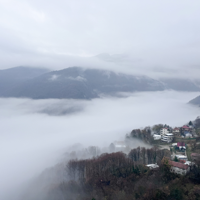Çalıkuşu'nun köyü Zeyniler'e çöken sis dronla görüntülendi