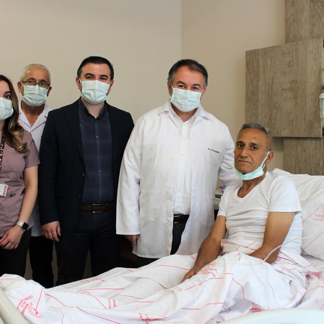 3 çocuk babası, Fatma Sude'nin karaciğeriyle sağlığına kavuştu