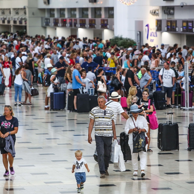 Antalya 16,6 milyonu aştı; tüm zamanların turist rekoru kırıldı