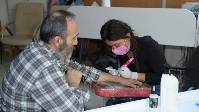 Kahramankazan'da sevgi izi uygulaması devam ediyor
