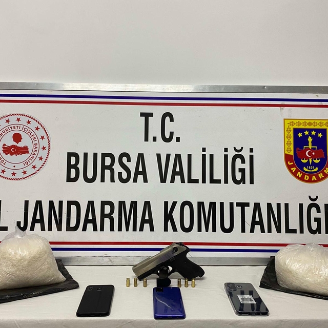 Bursa'da uyuşturucu operasyonunda 3 şüpheli yakalandı