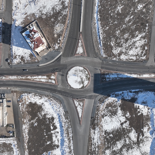 Büyükkılıç, Malazgirt Bulvarı'ndaki yolun yenilenerek trafiğe açıldığını bi...