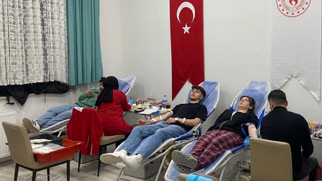 Gümüşhacıköy'de kan bağışı etkinliği düzenlendi
