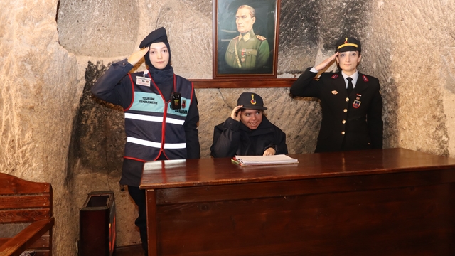 West sendromlu Zeynep'in astsubay olma hayali gerçek oldu