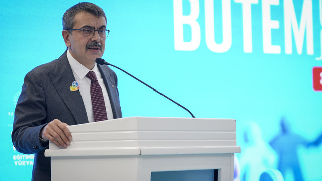Bakan Tekin, "Bütünleştirici Eğitim Modülleri Tanıtım Programı"nda konuştu: