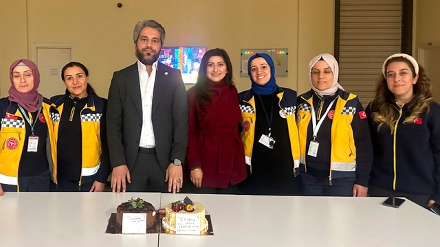 Genç Sağlık Sendikası Diyarbakır Şubesinden sağlıkçılara ziyaret