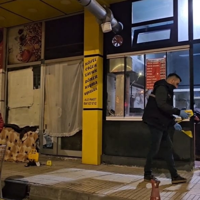 Çorum'da bıçaklı kavgada bir kişi yaralandı