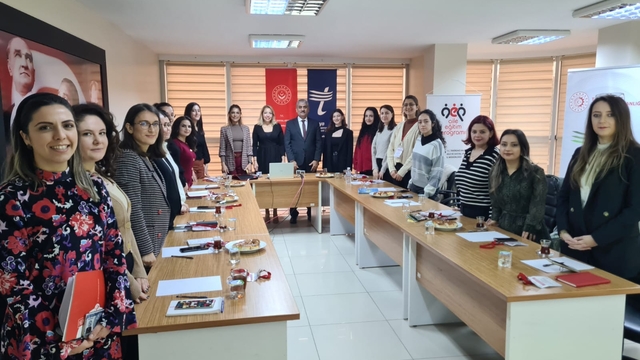 Tekirdağ'da Aile Danışmanlarını Güçlendirme Projesi eğitimleri başladı