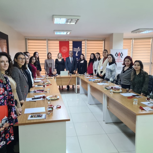 Tekirdağ'da Aile Danışmanlarını Güçlendirme Projesi eğitimleri başladı
