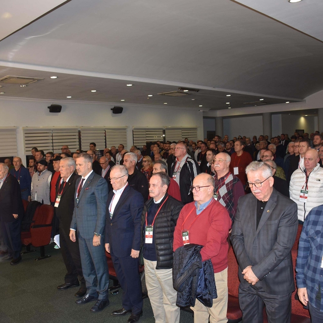 Karşıyaka başkansız kaldı