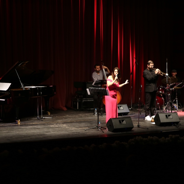 İpek Göztepe Quintet, EBB Caz ve Oda Müziği Günleri'nde müzikseverlerle bul...