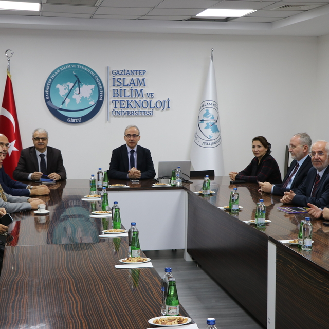 GİBTÜ Rektörü Prof. Dr. Demir, üniversitedeki çalışmaları anlattı