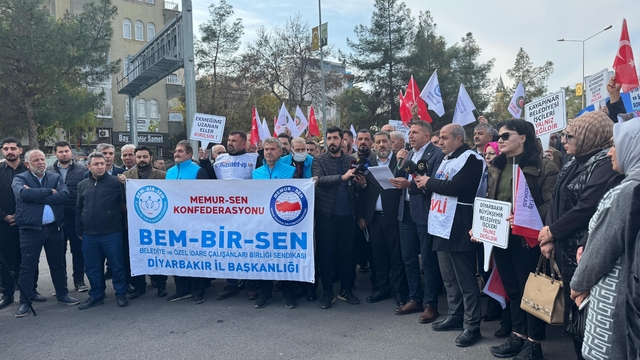 Diyarbakır'da DEM Parti'li belediyelerde 532 kişiye işten çıkarılma tebligatı gönderildi