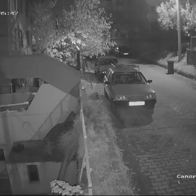 Motosiklet hırsızlığı kamerada