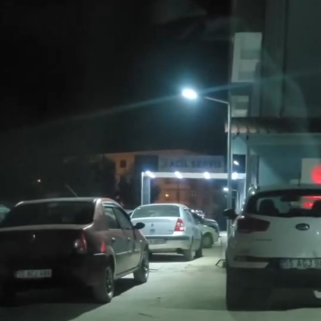 Samsun'da yaklaşık 100 işçi gıda zehirlenmesi şüphesiyle hastaneye başvurdu