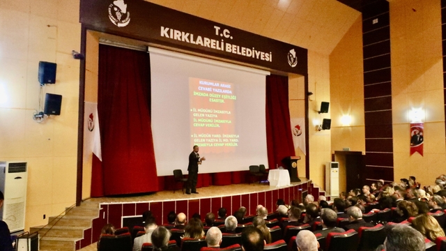 Kırklareli'nde "Kamusal Yaşamda Protokol ve Davranış Kuralları" eğitimi düzenlendi