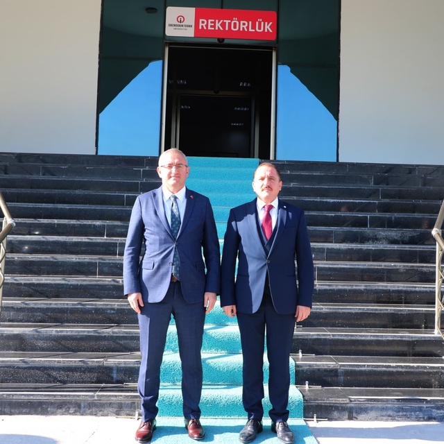 İskenderun Kaymakamı Önder'den İSTE Rektörü Depci'ye ziyaret