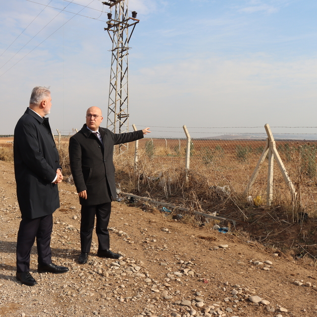 CHP Genel Başkan Yardımcısı Murat Bakan, Cilvegözü Sınır Kapısı'nda konuştu...