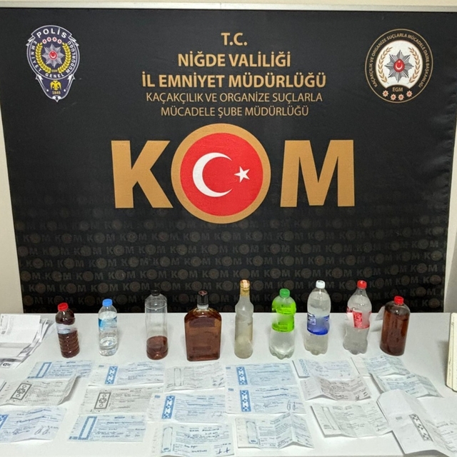 Niğde'de sahte alkol satışı ve tefecilik yaptığı öne sürülen şüpheli tutukl...