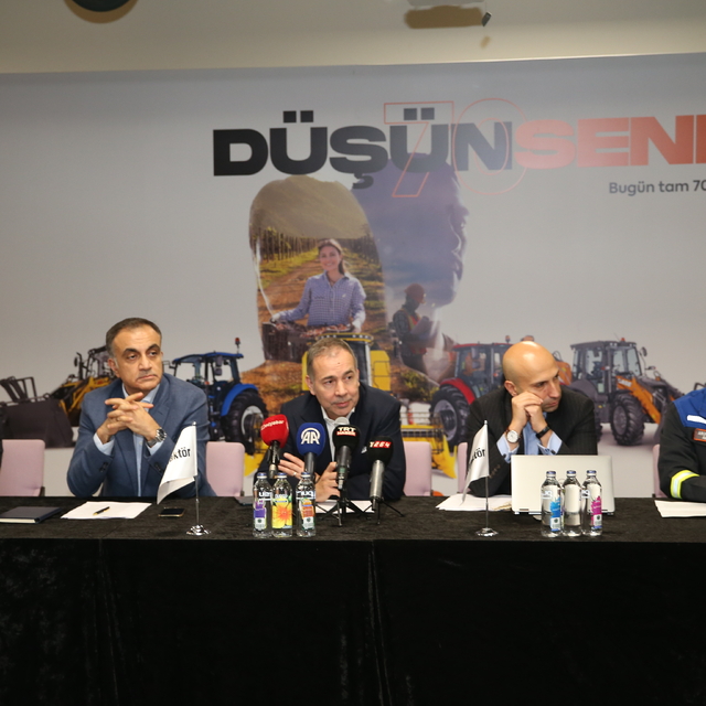 TürkTraktör yılın 10 ayında Türkiye'deki 5 traktörden 3'ünü üretti