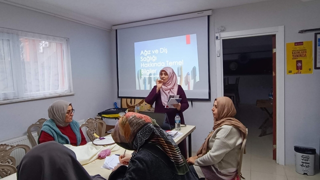 Yahşihan'da ilçe sakinlerine sağlık eğitimi veriliyor