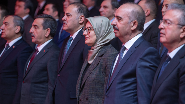 AK Parti'li Uygur, Türk Dünyası Uluslararası Mühendislik Zirvesi'ne katıldı:
