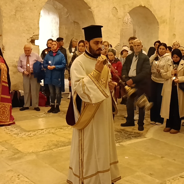 Antalya'da Ortodokslar, "Noel Baba"nın ölüm yıl dönümünde ayin yaptı